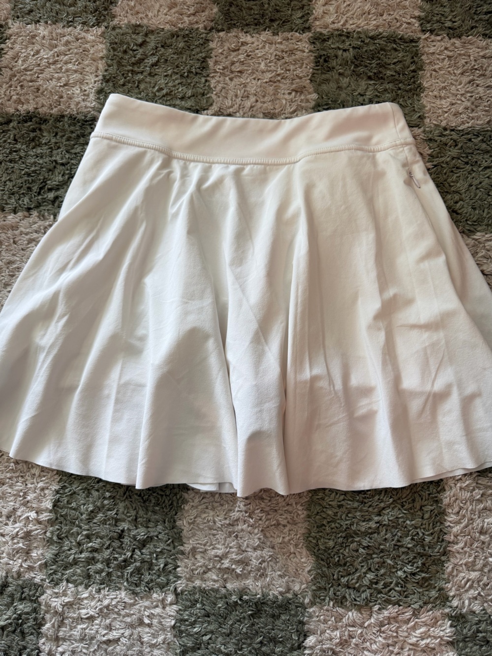 J. McLaughlin White Circle Skirt
